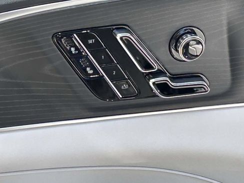 New 2026 Cadillac Lyriq Sport AWD/4WD image 16