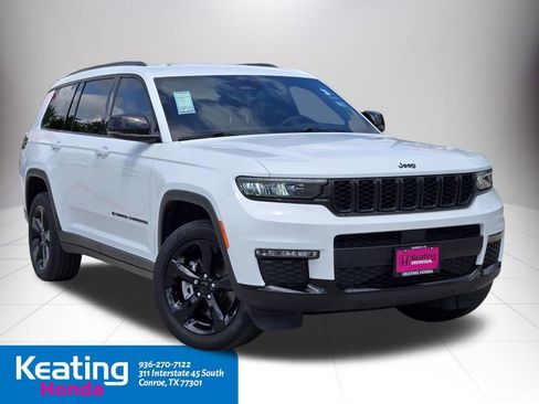 Used 2024 Jeep Grand Cherokee L Limited w/ Black Appearance Package RWD image 3