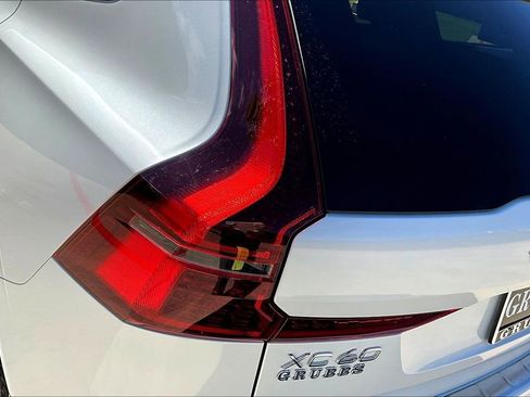 Used 2026 Volvo XC60 B5 Plus w/ Protection Package Premier image 40