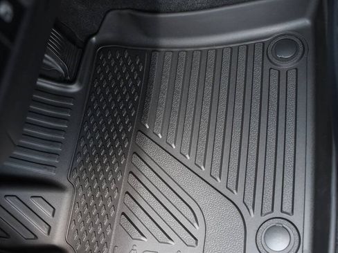 Used 2026 Toyota Camry XLE w/ Premium Plus Package AWD/4WD image 14