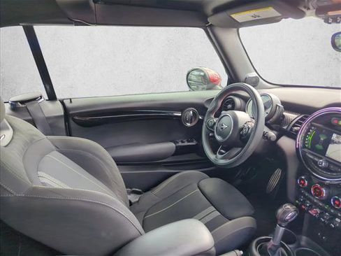Used 2019 MINI Cooper John Cooper Works w/ Premium Package FWD image 18
