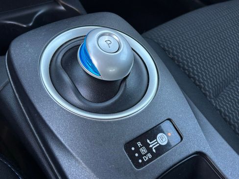 Used 2016 Nissan Leaf S w/ Charger Package image 25