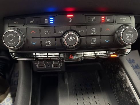 Used 2026 Dodge Durango GT AWD/4WD image 17