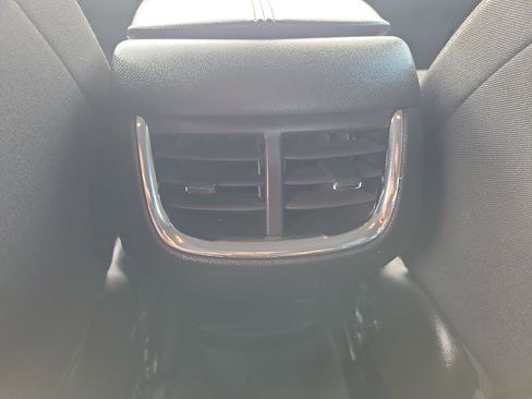 Used 2023 Chevrolet Malibu LT FWD image 15