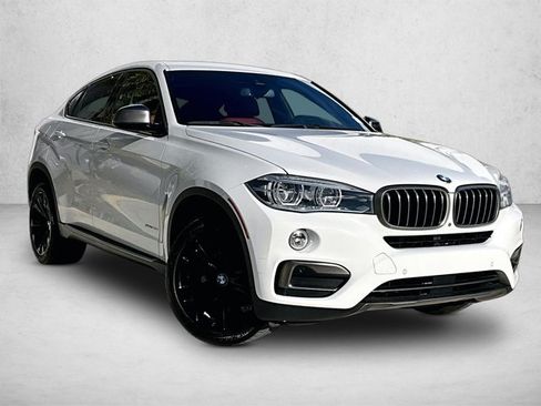 Used 2017 BMW X6 sDrive35i RWD image 12