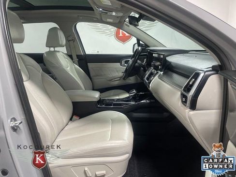 Used 2023 Kia Sorento SX image 24
