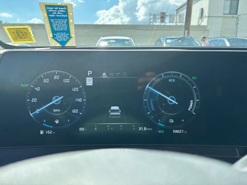 Used 2025 Kia Sportage SX Prestige AWD/4WD image 16