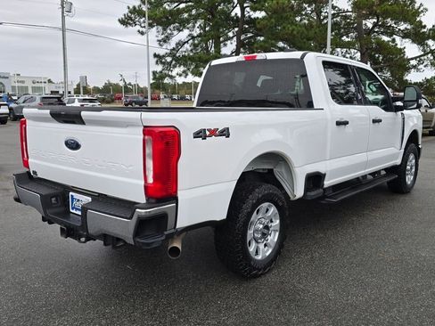 Used 2024 Ford F250 XLT image 5
