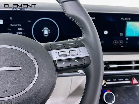 New 2026 Hyundai Tucson SEL image 15