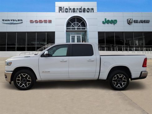 Used 2025 RAM 1500 Laramie image 3