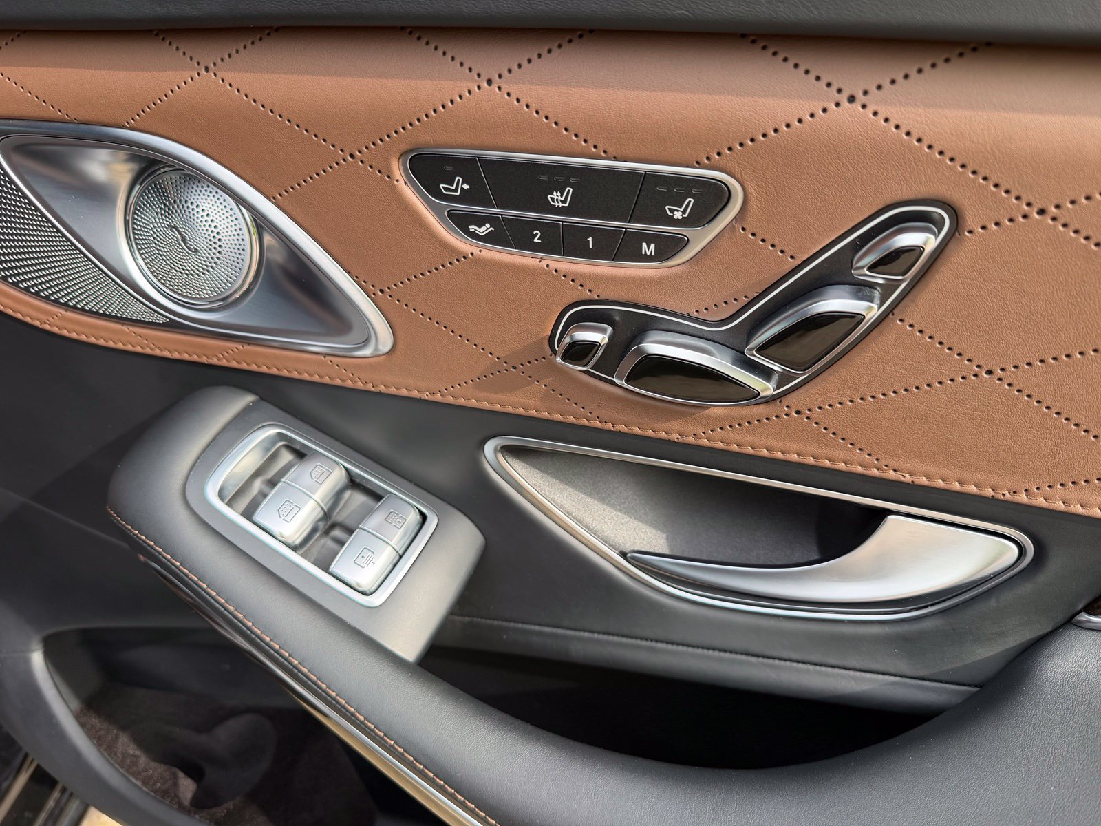 Used 2018 Mercedes-Benz Maybach S 650 image 36