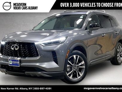 Used 2022 INFINITI QX60 Luxe w/ Cargo Package
