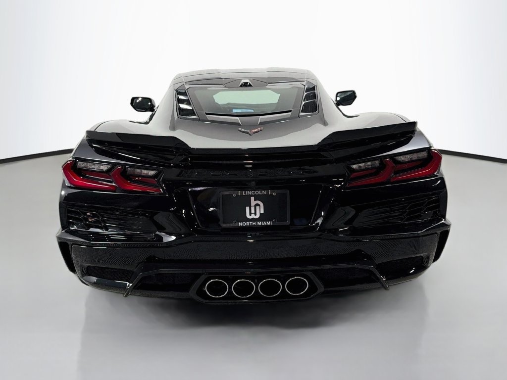 Used 2026 Chevrolet Corvette Z06 RWD image 6
