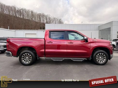 Used 2021 Chevrolet Silverado 1500 LT w/ Z71 Off-Road Package image 3