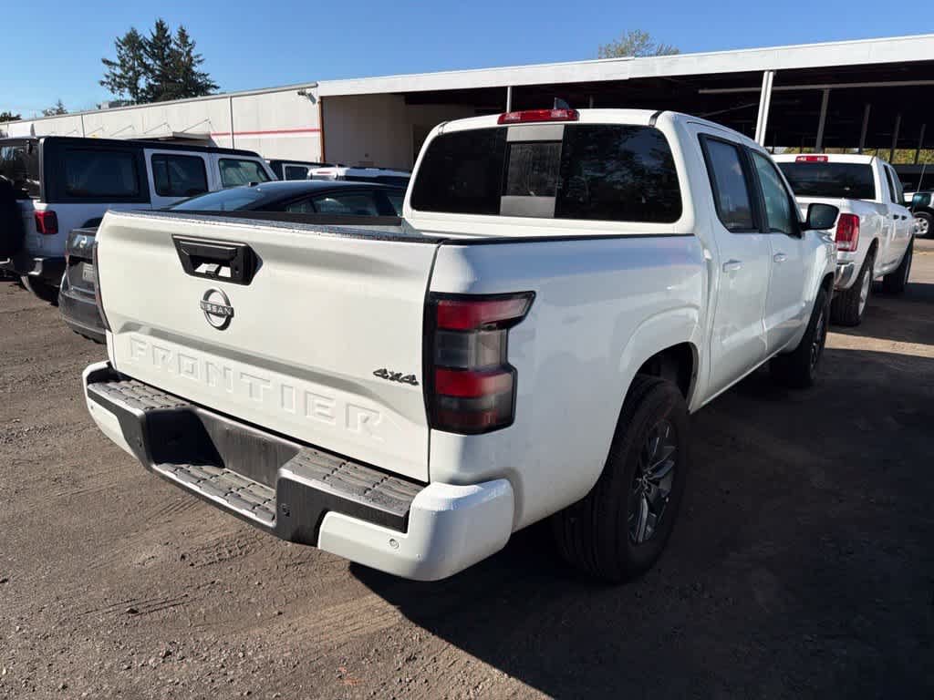 Used 2026 Nissan Frontier SV AWD/4WD image 5