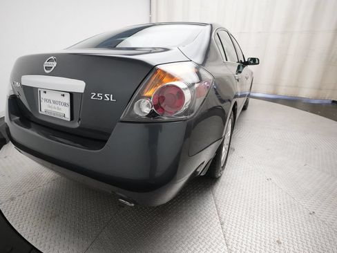 Used 2010 Nissan Altima 2.5 SL w/ SL Pkg FWD image 13