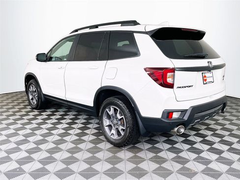 Used 2022 Honda Passport TrailSport image 7