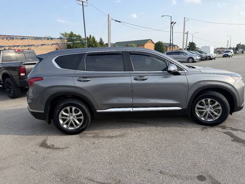 Used 2020 Hyundai Santa Fe SE AWD/4WD image 7
