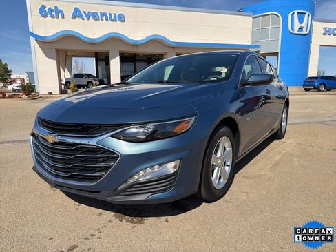 Used 2024 Chevrolet Malibu LT image 1