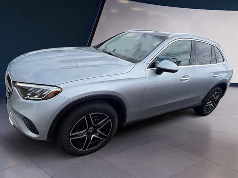 Certified 2026 Mercedes-Benz GLC 300 4MATIC image 2