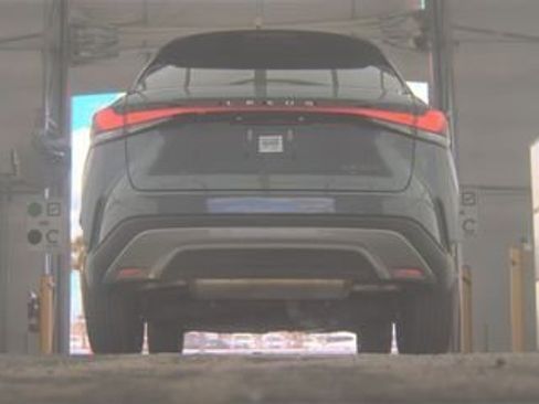 Used 2024 Lexus RX 350 Premium w/ Cold Area Package FWD image 8