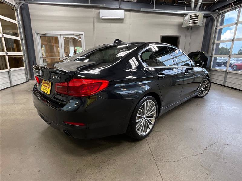 Used 2018 BMW 530i w/ Premium Package RWD image 5