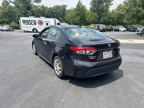 Used 2021 Toyota Corolla LE FWD image 7