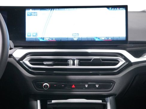 Used 2024 BMW 330i Sedan w/ Convenience Package RWD image 14