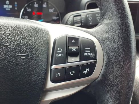 Certified 2023 Ford Explorer XLT w/ Equipment Group 202A AWD/4WD image 23