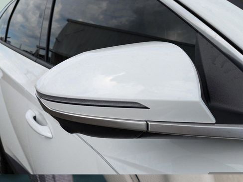 New 2026 Hyundai Tucson Limited FWD image 11