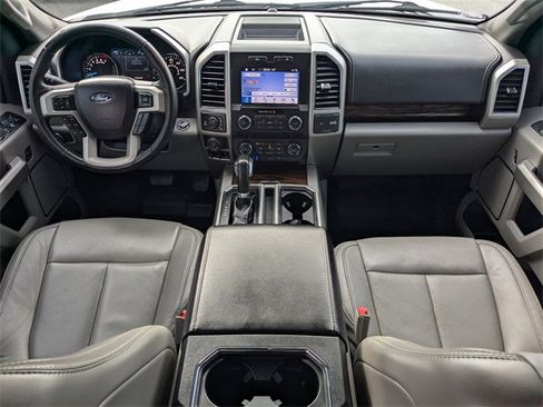 Used 2019 Ford F150 Lariat w/ Max Trailer Tow Package image 14