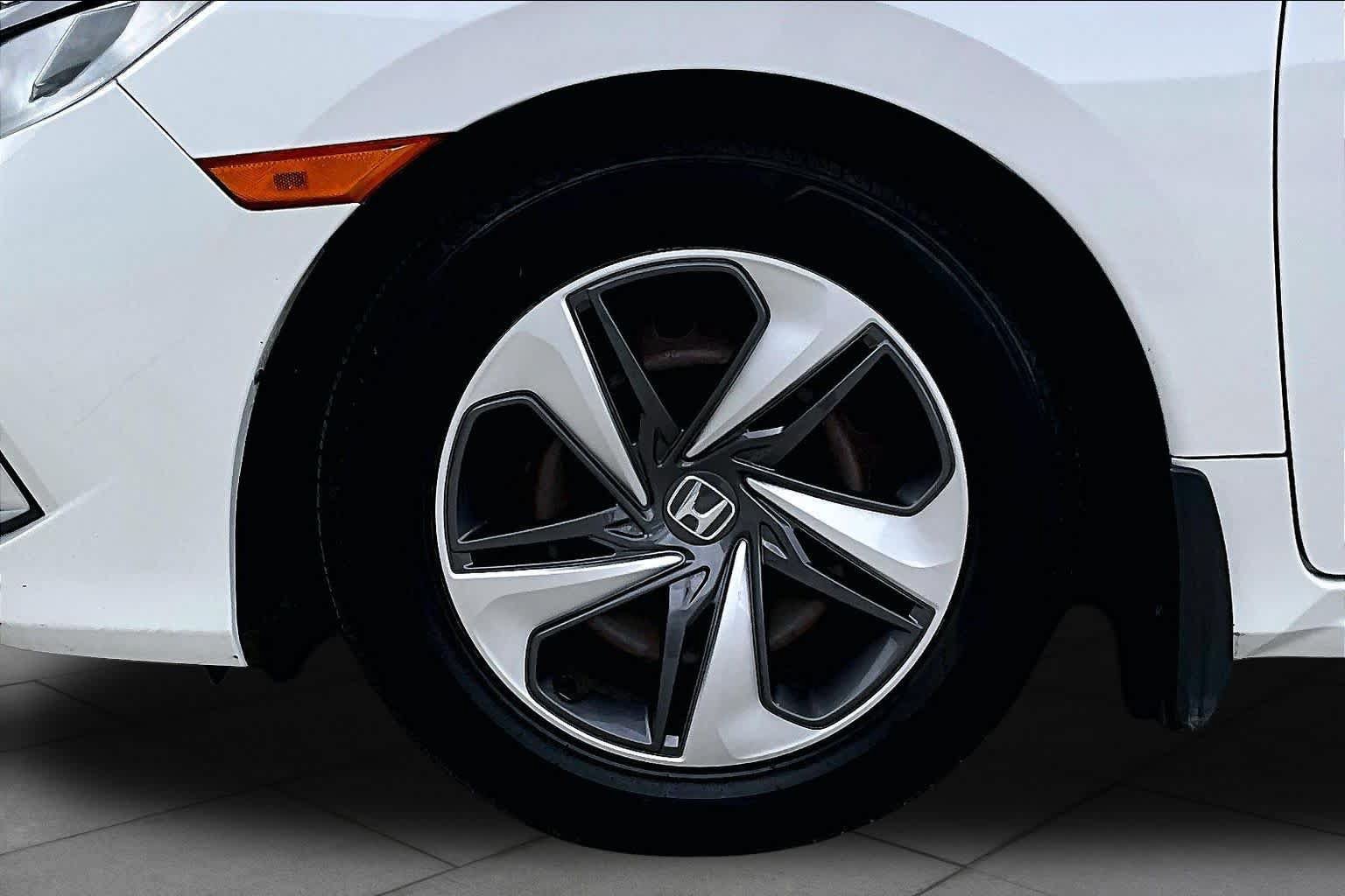Used 2019 Honda Civic LX image 10