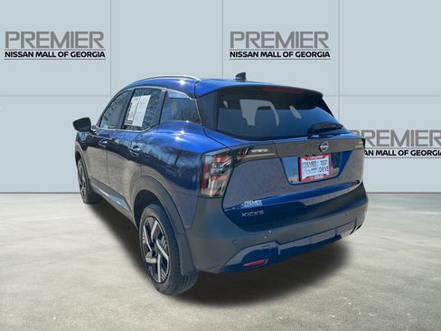 Used 2026 Nissan Kicks SV image 7