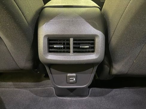 Certified 2022 Chevrolet Equinox LT AWD/4WD image 24