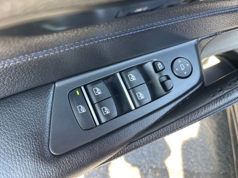 Used 2017 BMW 530i RWD image 8