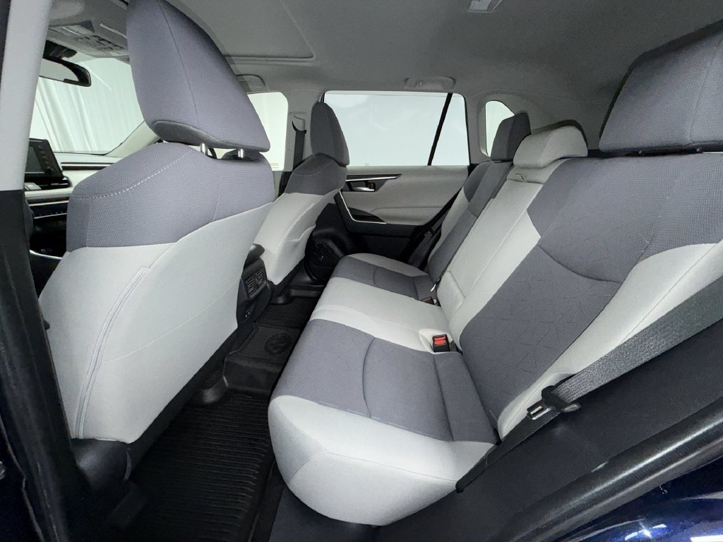 Used 2019 Toyota RAV4 XLE w/ Convenience Package AWD/4WD image 13