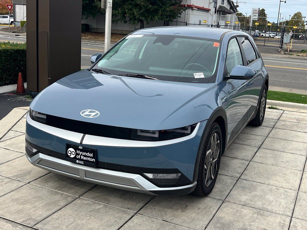 Certified 2024 Hyundai Ioniq 5 SEL RWD image 3