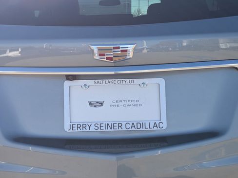 Used 2025 Cadillac XT5 Premium Luxury image 14