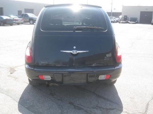 Used 2007 Chrysler PT Cruiser Touring w/ Fleet Value Group I image 6