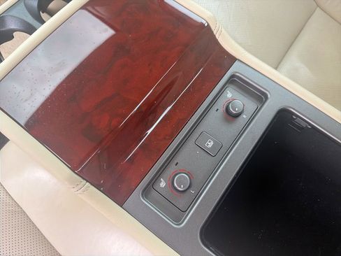 Used 2010 Lexus LS 460 460 image 10