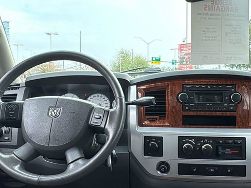 Used 2006 Dodge Ram 2500 Truck Laramie image 10