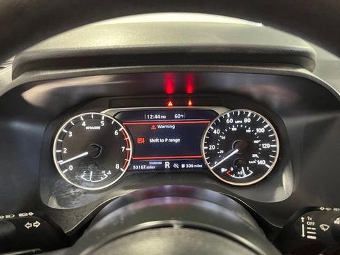 Used 2024 Nissan Rogue S FWD image 27