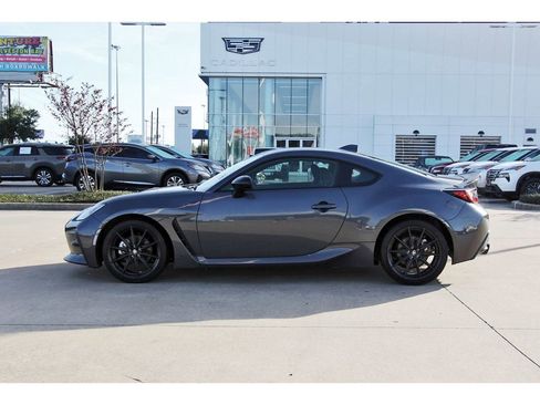 Used 2023 Toyota GR86 Premium RWD image 3