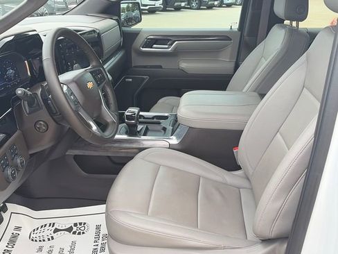 Used 2024 Chevrolet Silverado 1500 LTZ w/ LTZ Premium Texas Edition AWD/4WD image 20