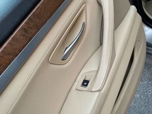 Used 2012 BMW 535i Sedan image 18