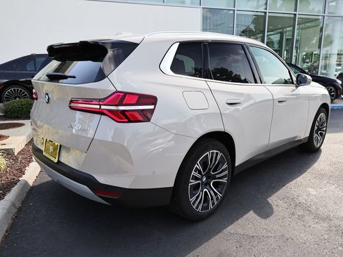 New 2026 BMW X3 xDrive30i w/ Premium Package AWD/4WD image 8