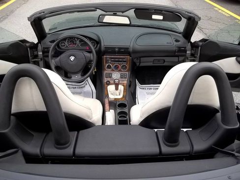 Used 2001 BMW Z3 2.5i image 11