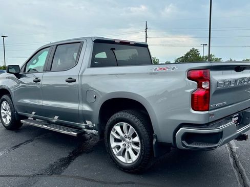 Used 2024 Chevrolet Silverado 1500 Custom AWD/4WD image 5