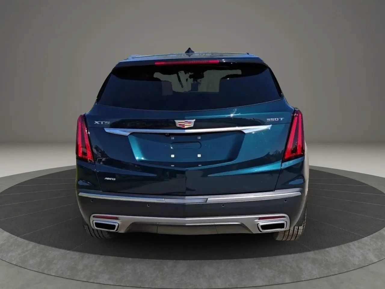 Used 2025 Cadillac XT5 Premium Luxury w/ LPO, Floor Liner Package AWD/4WD image 5