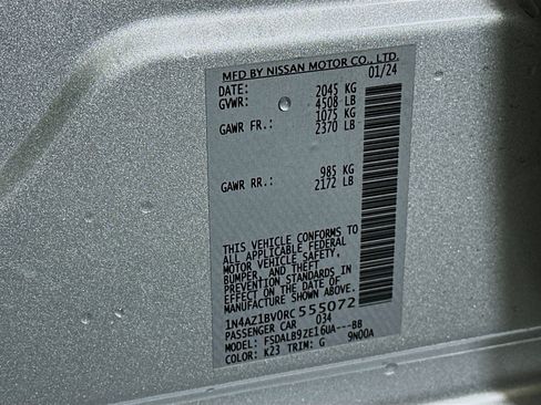 Used 2024 Nissan Leaf S FWD image 12